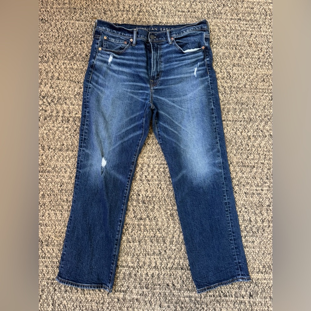 American Eagle Outfitters men’s distressed straight relaxed Jeans size 33x30